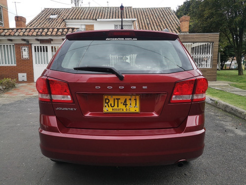 Dodge Journey Se Crew 5 Puestos Modelo 2011 2.4 Cc