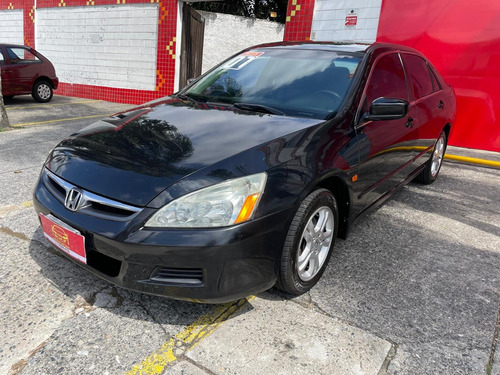 Honda Accord 2.0 Lx 4p