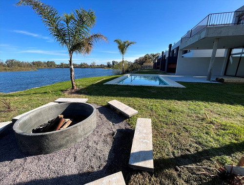 Alquiler Casa 3 Dormitorios En Parque Miramar