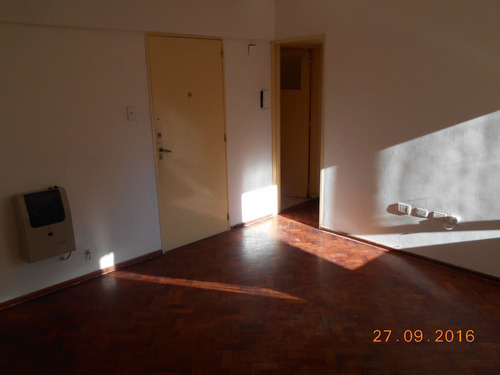 Imagen 6 de 15 de Colon 1490 04-02