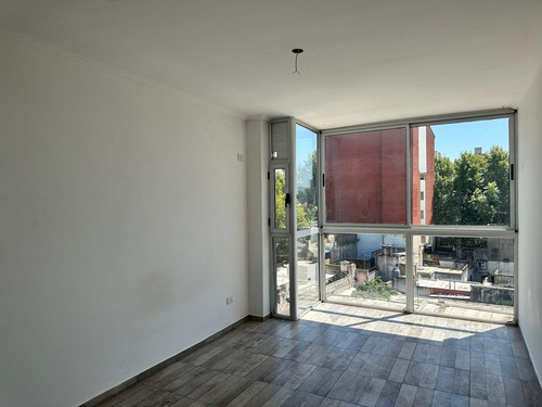 Venta Departamento Monoambiente Caseros