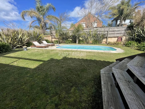 Venta Y Alquiler Casa 4 Dormitorios Con Vista Al Mar En Altos De Punta Piedra