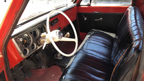 Chevrolet C-10 C10 De Luxe Brava