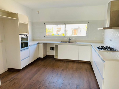 Venta Casa San Rafael Villanueva