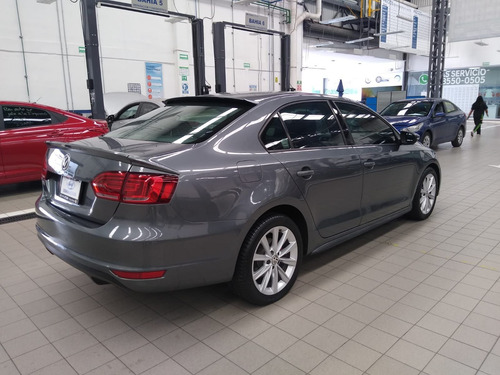 Imagen 7 de 15 de Volkswagen Jetta 2012 2.0 Gli Dsg At
