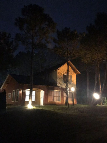 Excelente Casa En Mar De Las Pampas Con Pileta