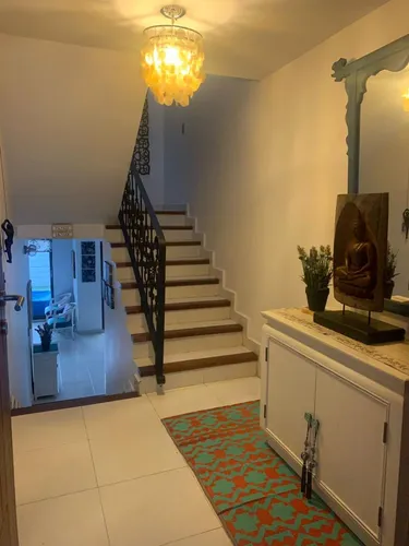 Casa En Venta En El Poblado, Los Gonzalez. Cod V9375