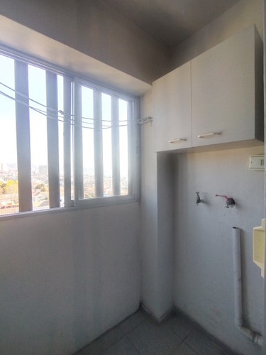 Venta Cómodo Depto 3d/1b, Cerro Esperanza, Valparaíso.