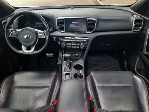 Kia Sportage Gt 2.0L Gt Line 4X2 At