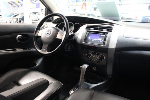 Imagem 14 de 14 de Nissan Grand Livina 1.8 Sl 16v Flex 4p Automático