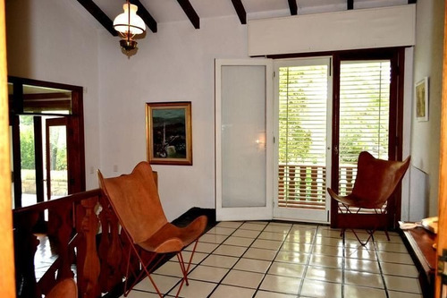 Imagen 8 de 17 de Casa En Venta De 5 Dormitorios En Cantegril