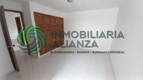 Apartamento En Arriendo En Cabecera Del Llano. Cod A16409
