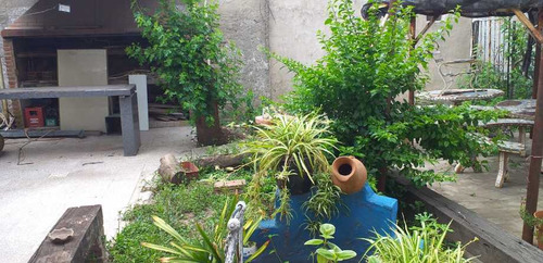 Inmueble Comercial En Venta En Remedios De Escalada Este