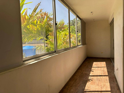Moderno E Impecable Townhouse En El Conjunto Residencial Villas Magdalena