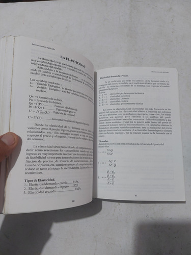 Libro Microeconomia Aplicada Silva Cubas (Usado)