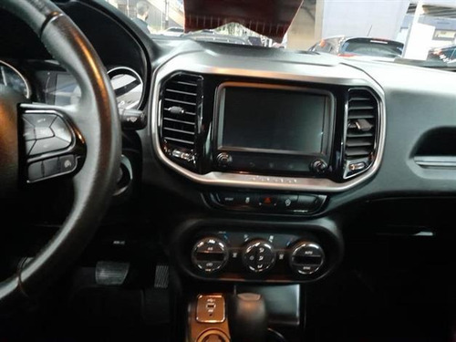 Fiat Toro Toro Freedom 1.8 16v Flex Aut. Flex Automático