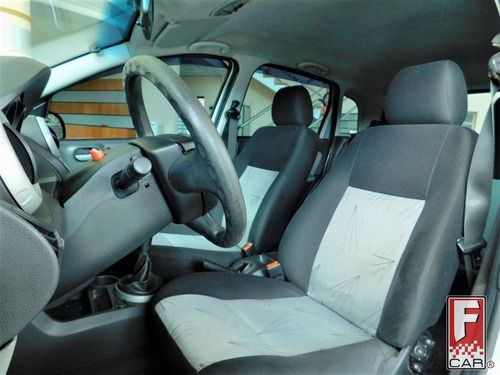 Imagem 4 de 10 de Ford Fiesta Trail 1.6 8v Flex 5p