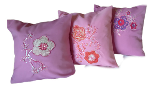  3 Almohadones Rosa  Bordados A Mano 