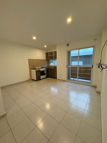Departamento En Alquiler En Sáenz Peña