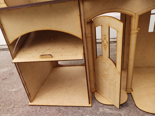 Casita De Muñecas Barbie Ejecutiva Casa Fibrofacil 3 Pisos