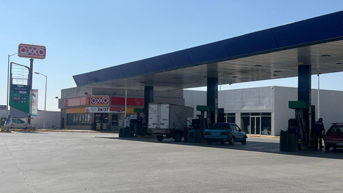Local En Renta León, Gto. Paseo De Jerez, 210 M2