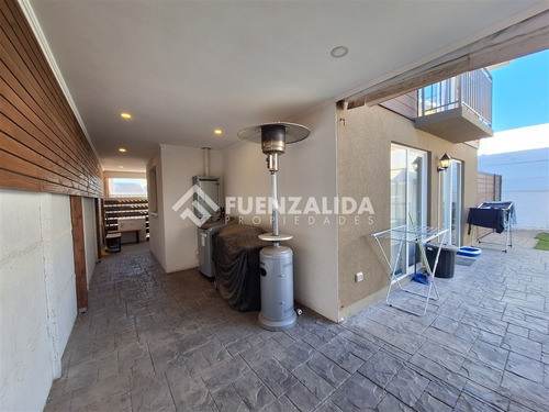 Casa En Venta De 3 Dorm. En Puente Alto Mm