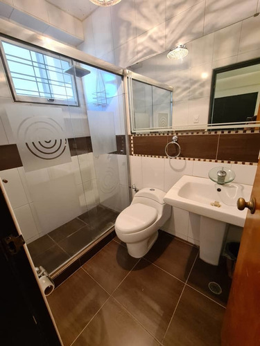 Imagen 10 de 13 de En Venta Apartamento , Lomas Del Este-valencia Naa-380 Rc-ka