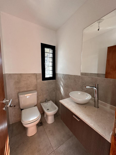 Duplex En Venta A Estrenar Arguello