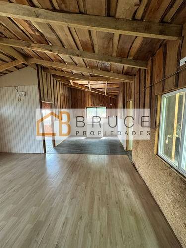 Casa En Arriendo De 2 Dorm. En Lanco