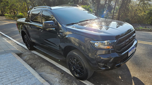 Ford Ranger 2.2 Black Cab. Dupla 4x2 Aut. 4p