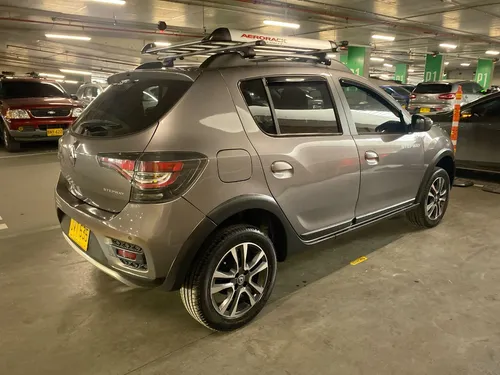 Renault Stepway 1.6 Dynamique / Intens Automática