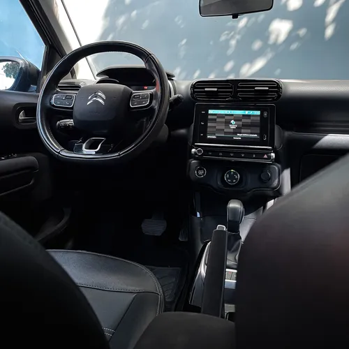 Citroën C4 Cactus 1.6 Shine Turbo Aut