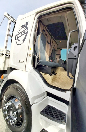 Imagem 15 de 15 de Caminhao Volvo Volvo Vm 270