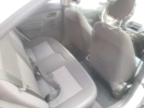 Imagem 12 de 14 de Chevrolet Cobalt 2015 1.8 Lt 4p