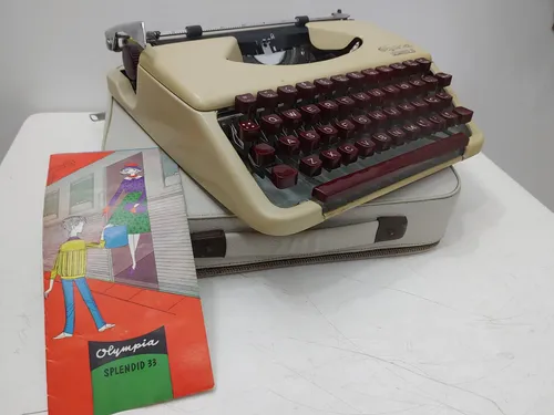 Maquina De Escrever Olympia Splendid 33 Anos 1960 | Parcelamento