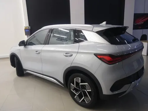Yuan Plus Lux 2025