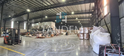 Imagen 1 de 2 de Alquiler Galpón Aaa Con Excelentes Oficinas En Parque Industrial Tigre (dólar Oficial)