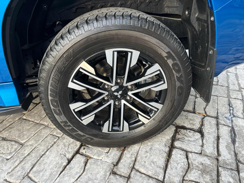 Mitsubishi Montero Se Plus 2023
