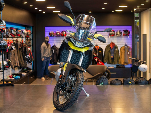 Imagen 4 de 25 de Aprilia Tuareg 660cc Amarilla Abs Aprc Concesionario Oficial