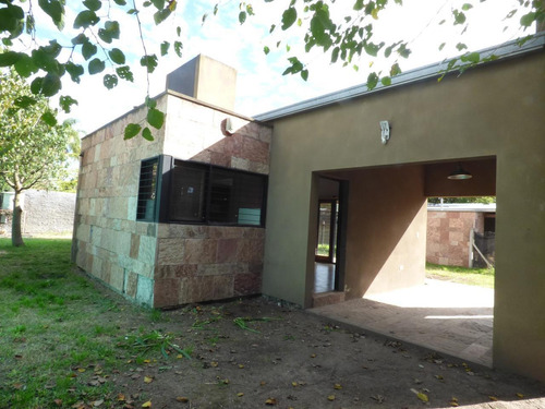 Imagen 21 de 24 de Casa En Venta En City Bell Calle 467 Esq 30 - Dacal Bienes Raices