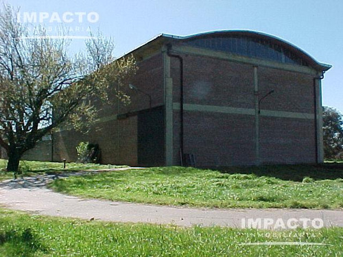Nave Industrial En Venta - Lobos