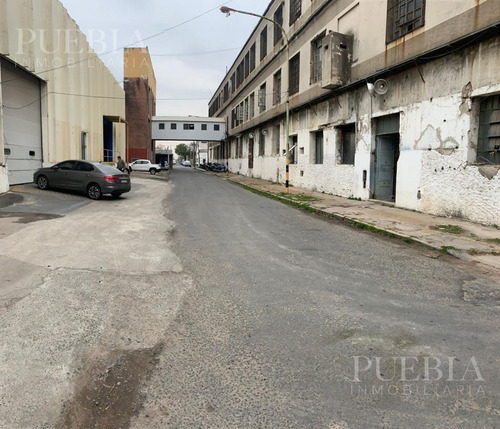 Imagen 25 de 30 de Depósito En Alquiler - Avellaneda