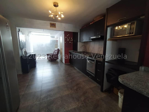 Excelente Oportunidad De Inversión En Casa Dúplex En Venta En La Urb Terraza De Ensenada Barquisimeto Rah Ve