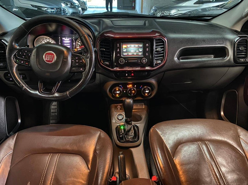 Fiat Toro 1.8 16v Evo Flex Freedom Open Edition At6