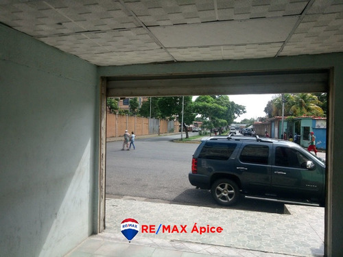 Imagen 7 de 7 de Se Alquila Local En La Calle Girardot Detrás De La Ubv