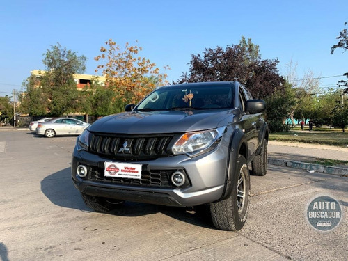 Mitsubishi L200 2016
