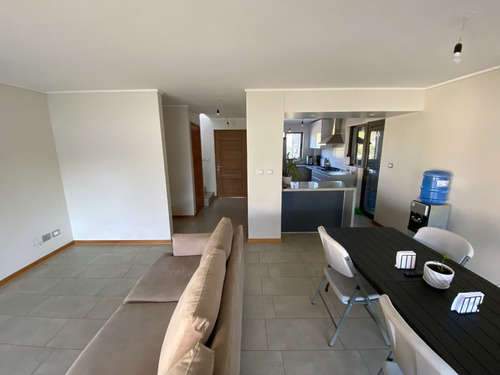 Casa En Arriendo 3 Dormitorios 3 Baños En Colina