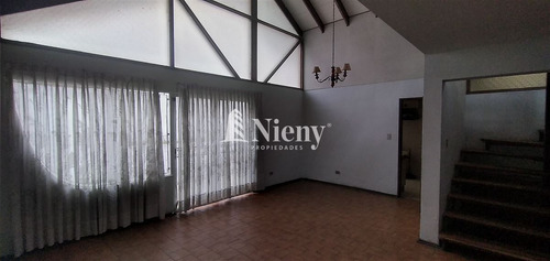 Casa En Venta De 4 Dormitorios En Viña Del Mar, Álvarez