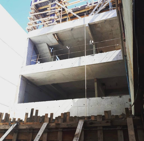 Imagen 5 de 8 de Cómodos Dúplex, 2 Amb. Con Jardín Y Parrilla