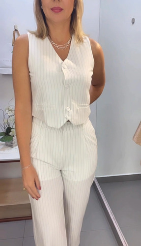 Conjunto Calça E Colete Risca De Giz